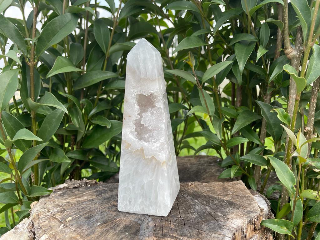 AGATE OBELISK STONE - ALURA STONE