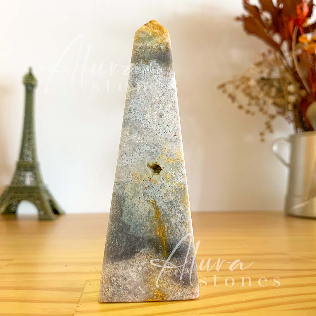 Amethyst Crystal Obelisk - Healing Crystals - Alura Stones